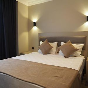 Uitgebreide Kamer met een King Size Bed